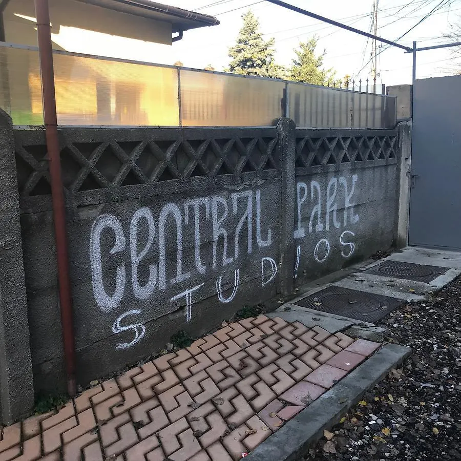 Central Park Studios Бухарест Апартаменты