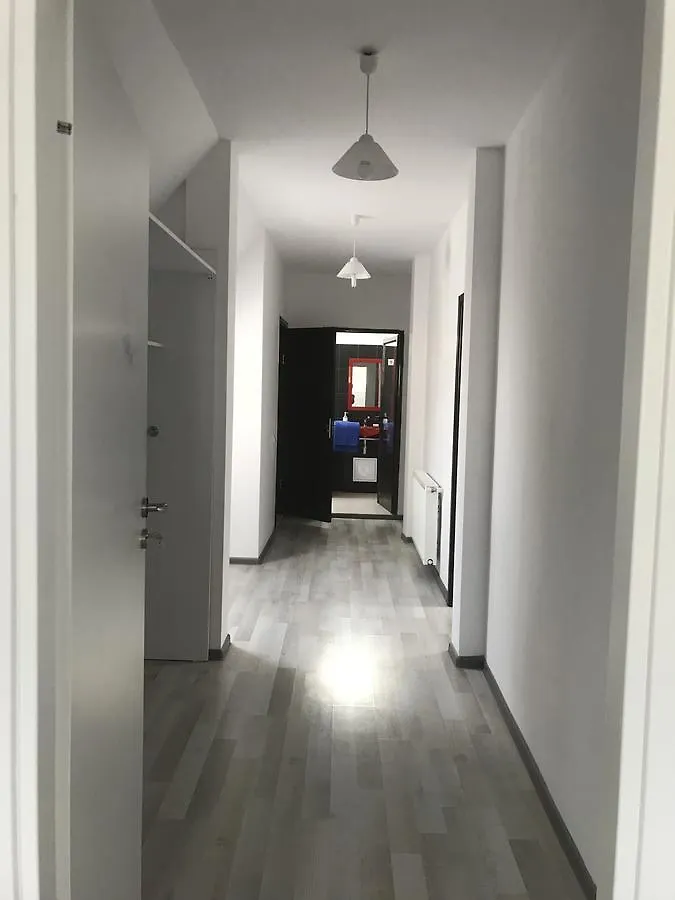 Central Park Studios Бухарест Апартаменты